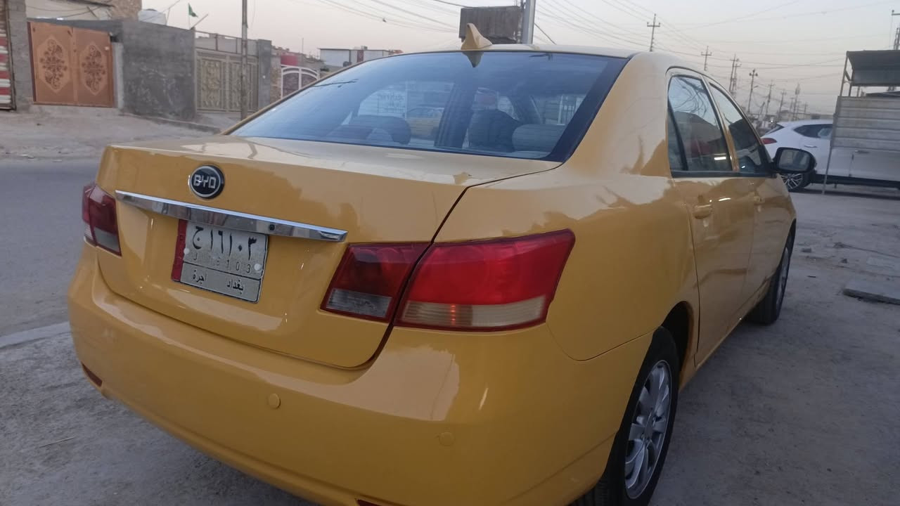 اخوان للبيع بي واي دي موديل 13جي ثري بصمه تشغيل عن بعد  كير و مكينه كورله نحله 1800مكفولات تبريد سنتر لوك  حداديه و كهربائيات جاهز كيجات كلهه جاهز تخم تاير جديد داخل جلد كشنات جلد تنته مغلقه لايلون كل نقص مابيها سنهويه 27 بسم جيراني  شرط تحويل ثاني يوم عنوان بغداد حي النصر السعر.    48.   بيهه مجال قليل هاتف ***********
