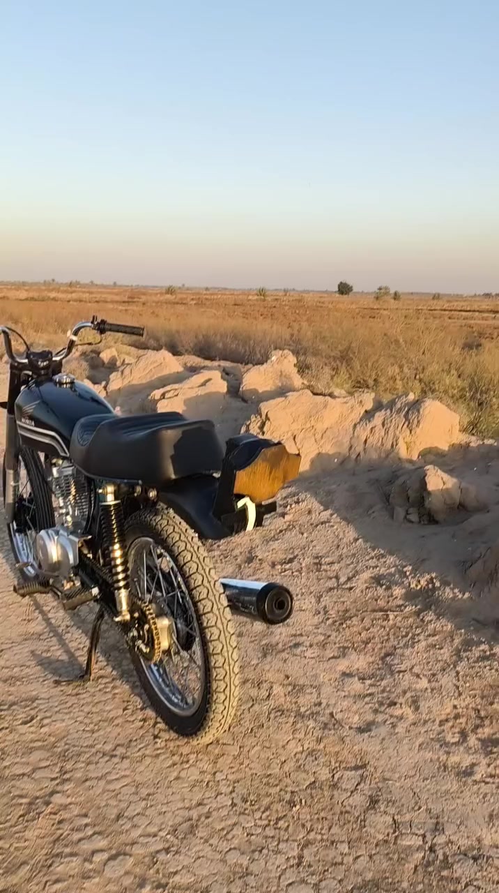 تعميره 25
وشاصيه17 اوراق شبه الصولي 👉
دراجه نضيفه 
سعره650 وبيه مجال بصيط 💵💵

مو شراي لاتعبني ولاتعلق من يمك 

مكانيه دوانيه حي الجامعه  👉

***********
