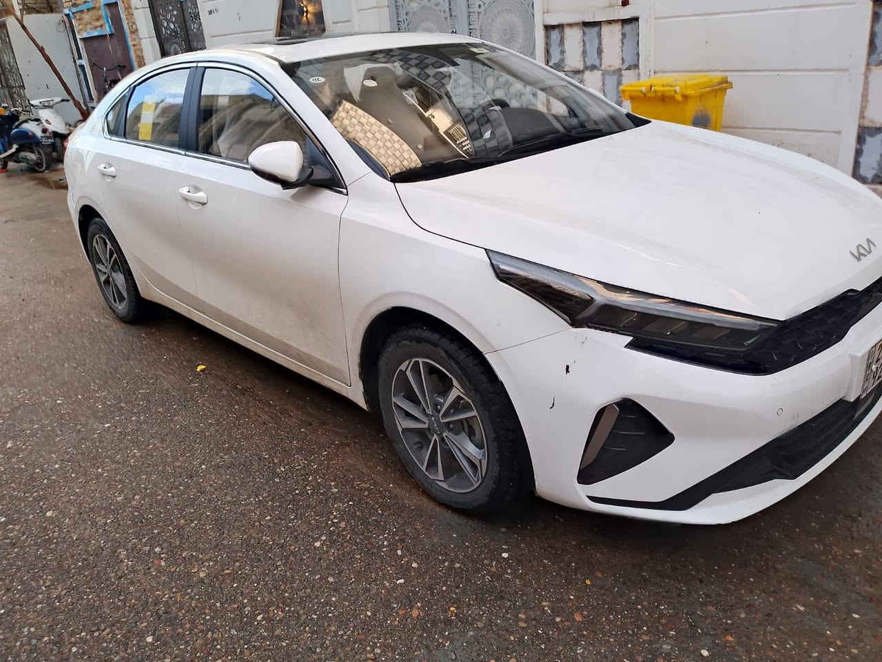 السلام عليكم
K3 صيني  موديل ٢٠٢٤ ممشا ١٦ الف
كفاله عامه
فول مواصفات فتحه
 بصمه
 كشنات جلد
 سايد بريك بصمه
 وباقي المواصفات معرفه
رقم شمالي باسمي السعر ١٤٨ وبيه مجال بسيط 
للإستفسار الاتصال على الرقم *********** واتساب 
مكلف بالنشر
