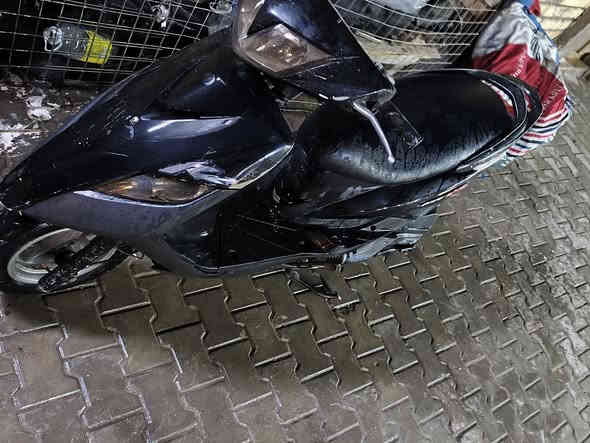 ماكس ثعلب للبيع
الدراجة كفالة عامة 
كهربايات كاملة 
كفرات اصلي ختم واحد 
دبلات امامي خلفي شغال اصلي 
زوج تايرات جديد 
الدراجة خير من الله شلعة ومعدل يخبل 
المكان بغداد الحريه
السعر 700 وبيها مجال  ان شاءلله 
الرقم ***********
