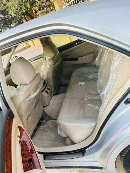 بەناوی خوای گەورەو میهرەبان 
شاهینە موس موس ٢٠٠٥
ڕەنگ بەحری  بێ بۆیاخ بەس شوێن موسەکانی بۆیاخە 
دەعمو لێدرانی نیە 
بەشەرت دوکەڵ و گێڕو مەکینە 
ناوزەردی سێ دگمەو پەردە 
سعری 59 گڵاو مەعامەلە گورينوش به شتي به دلم بيت  
شوێن کەلار ***********
