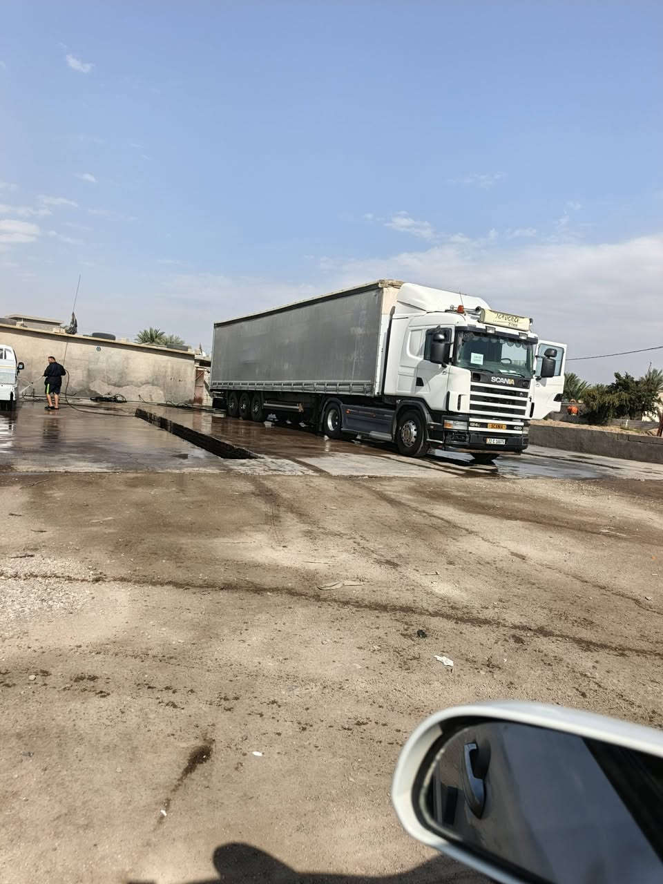 عربانه البيع منفيس بيه جكه من أوربا ومسوايه تخم تاير نص عمر العنوان كوت الدبوني السعر 60 قفل
***********
***********
