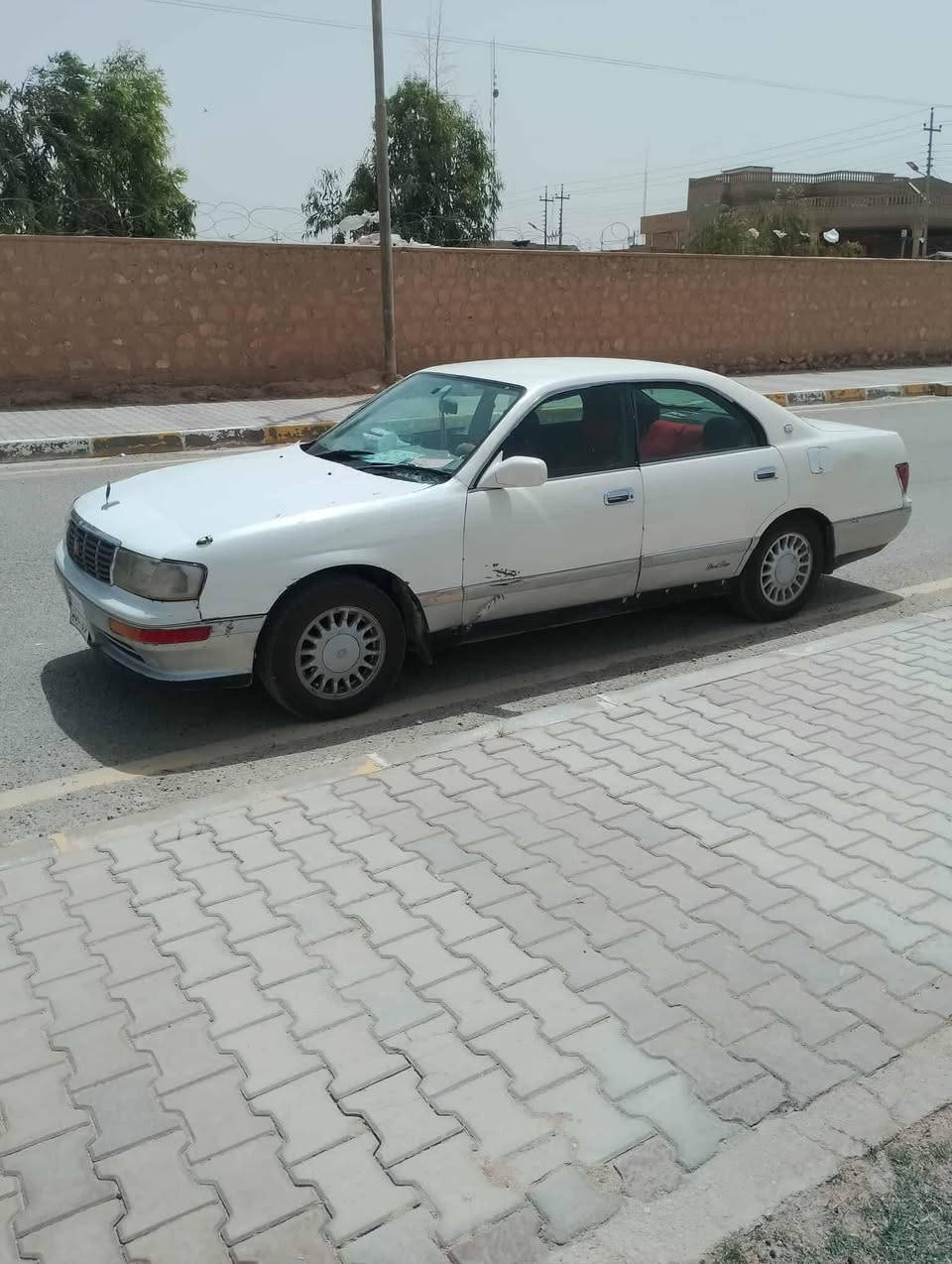 سيارة للبيع سعر12ورقة***********
