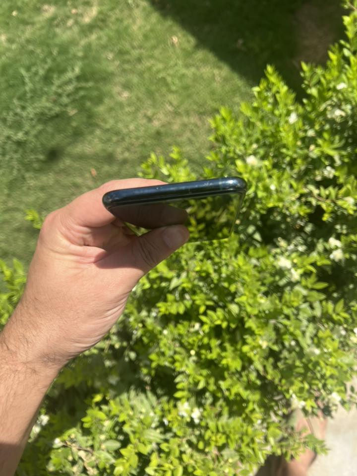 فقط بطاريه مبدله والباقي مكفول
للبيع 11 برو ماكس ذاكره 256 بطاريه 100 
الشراي يتفضل خاص واني خادم للطيبين ❤️🤍


**إذا كنت صاحب هذا الإعلان وتريد حذفه لأي سبب، رجاءا أرسل رسالة إلى الدعم الفني**