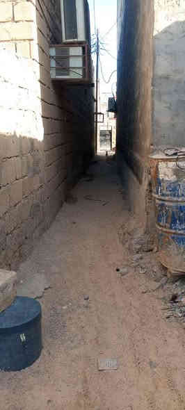 عندي بيت البيع اربع غرف وديوانيه وطارمه واسعه موقعه بالبصره التنومه بدايه جرف الملح بس بدربونه سعره ب30مليونطابو زراعي مساحه البيت 200متر رقم ***********
@didd8752
