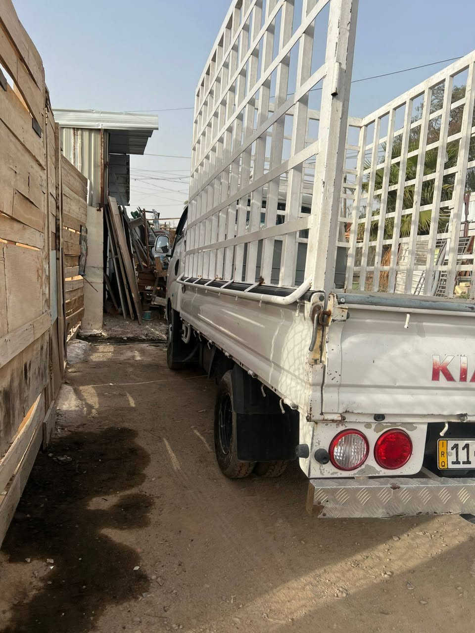 سلام عليكم للبيع كيا فحل مسكر موديل ٢٠١٤ سياره بلااديه
تخم تاير جواه سياره مشروع وطني بسمي تحويل ثاني يوم
بدون معجون او صبغ فقط خيط تبخير مكان سياره بغداد الحريه
السعر ١٠٥ وبيه مجال
الرقم
*********** ابو حسين
