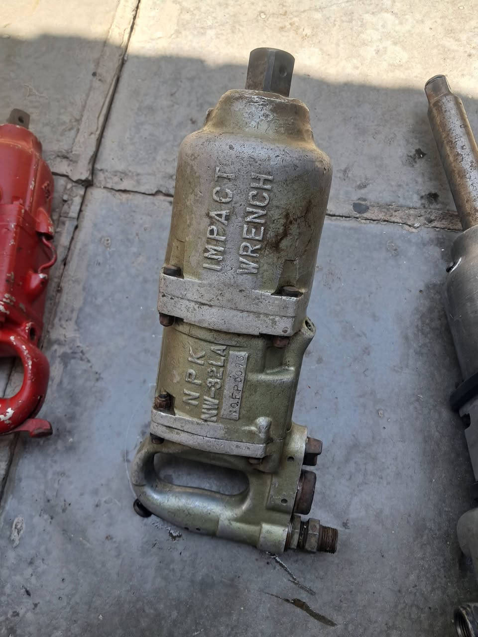 دريلات للبيع  شرط النظافه والشغل  ***********
