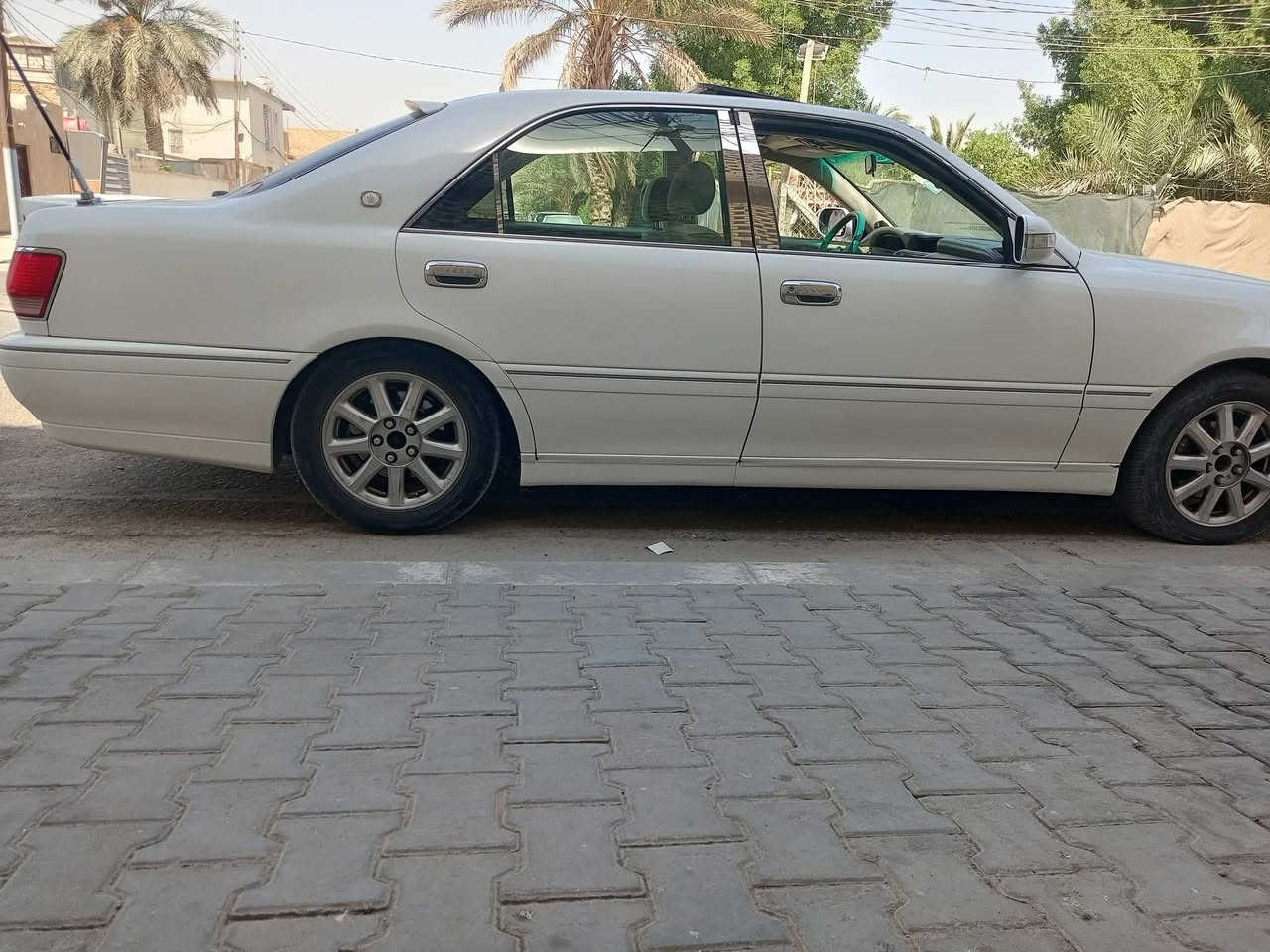 صلاح الدين معلايه 2005 ... اصل 2001 السياره اصوليه جانت فحص مؤقت وتحولت الماني كفاله من الكص فول فتحه رادار مكينه كير كفاله حداديه 100/100 مكاني النجف الاشرف شراي يتصل ***********
ابيع 
(وكاله مداور ماكو ) رجاءآ اقره التفاصيل ياله تتصل
