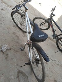 دراجة • للبيع