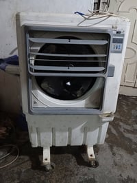 البيع كنفيره سعر ٧٠ مكان الرحمانيه هاتف 07800300698