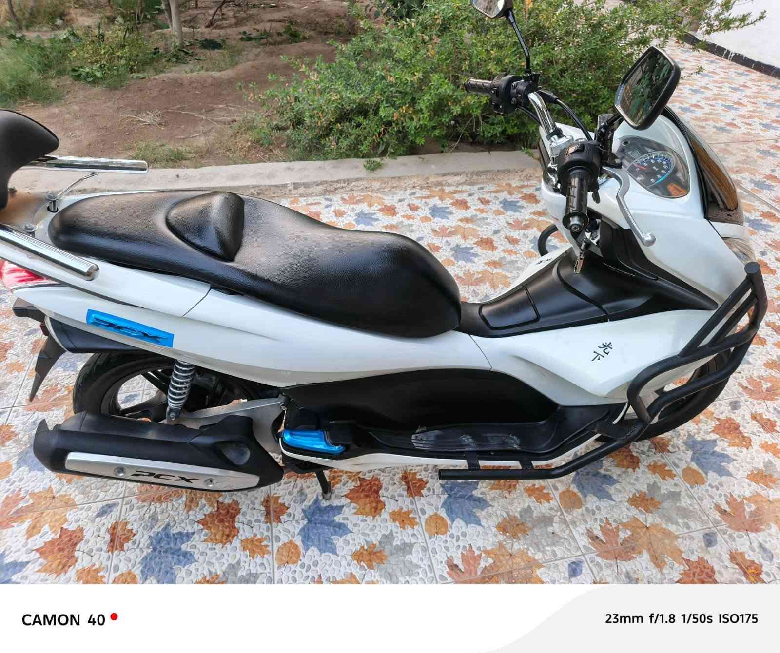 السلام عليكم
العنوان الديوانية
Pcx جيل اول ياياني  JF الدراجة جديدة كلش حساس ازدحام وحساس ستان كهرباء كلهة بلاد مامبدل بيهة برغي السعر 12 ونص  مجالهة بسيط كلش صارلهة 3 اشهر من ماخذهة مكان الديوانية ***********
