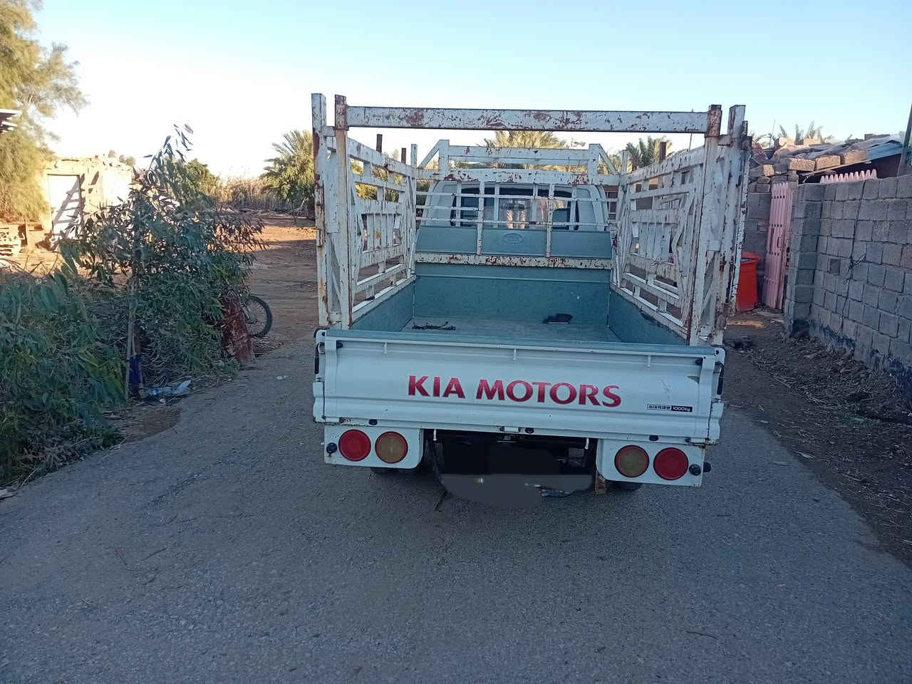 السلام عليكم  كيه بنكو موديل 2012  للبيع رقم ميسان  مكاني واسط معهد تقني   باقي التفاصيل اتصال ***********
