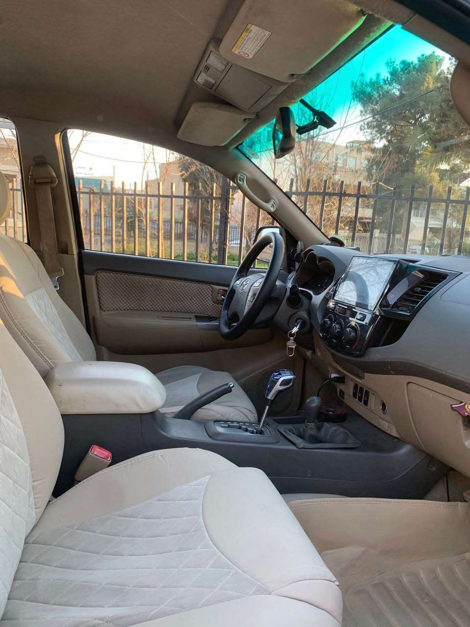 تۆیۆتا فورجنر 2012 
مەکینە اربعة سلندر مفتوح بس بدون عبيب 
رەقەم اربيل  سةنةوية منتهي
400 الف کم 
دەبل ئەکسل و سیستمی غاز 
٣ قطع صبغ چاملغی كدام صبغ 
شوية عدها دواخل  
چاملغ و سندوق صبوغ 
شوية عدا دواخل
بدون ارباك 
سعر:     150$
عنوان ارييل
للاستفسار واتاسب ***********
—————————

تۆیۆتا فۆرچنەر 2012 
مەکینە V4 کرایتەوە 
رەقەم هەولێر سەنەوی کۆنە 
ڕۆیشتن 400 هەزار کم 
دەبل ئەکسل و سیستەمی غاز 
چاملغی پێشی سبوغ 
کەمەک ناو گرتن 
چاملغ و سندوق سبوغ 
بەبێ ئێڕباگ 
نـــــــرخ    150 $
واتساب *********** أربيل, العراق
