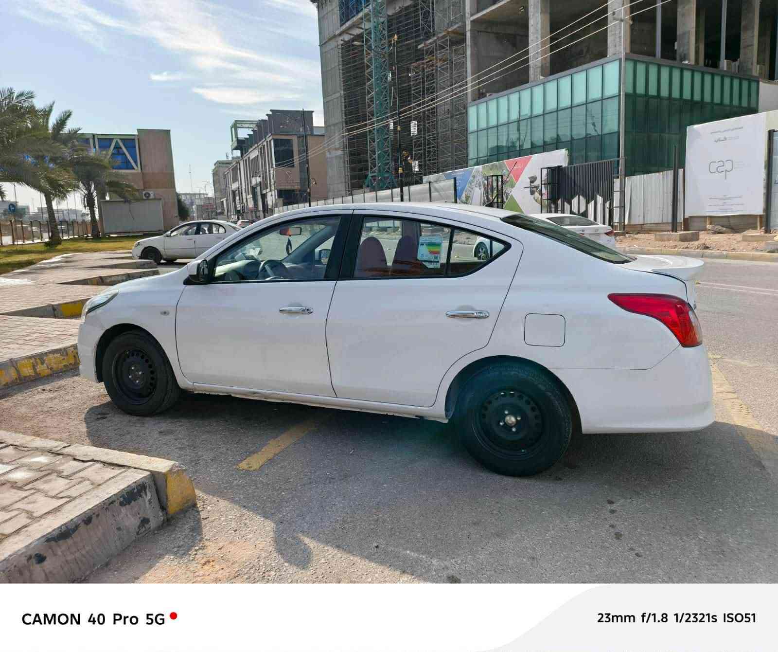 نيسان سني للبيع موديل ٢٠٢١ اربيل كفالة عامة بدون صبغ بدون تبديل مواصفات معروفة هندي بليته زركة تخم تايرات جدد السيارة نظيفة جدا مال بيت استخدام شخصي ماشيه ٨٥ الف كيلو فقط كل شي بيها بلادي سعرها ١١٥$ و بالعافية للياخذها مكاني كربلاء للتواصل ***********
