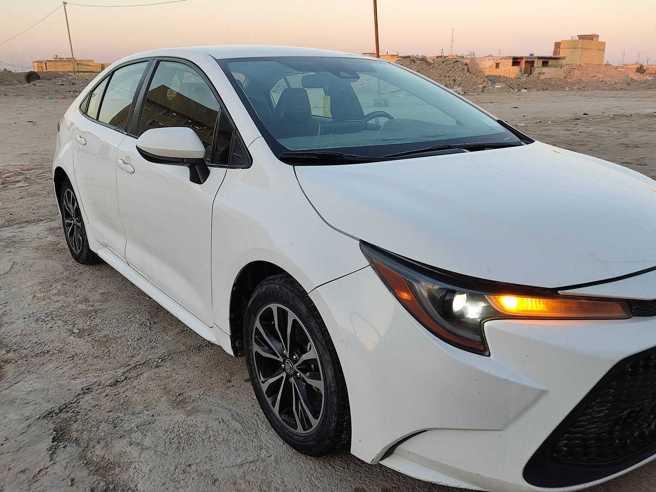 سياره كورله ورد امريكي موديل 2021 معوقين بيه ضربه حلوه بابين السايق فقط سياره مكفوله من كلشي
سياره رادار بريك ذاتي سايد بريك ذاتي و ويل كب السعر 140بيه مجال المكان الناصريه مركز  إستفسار من راعي السياره هاذه رقمه***********
