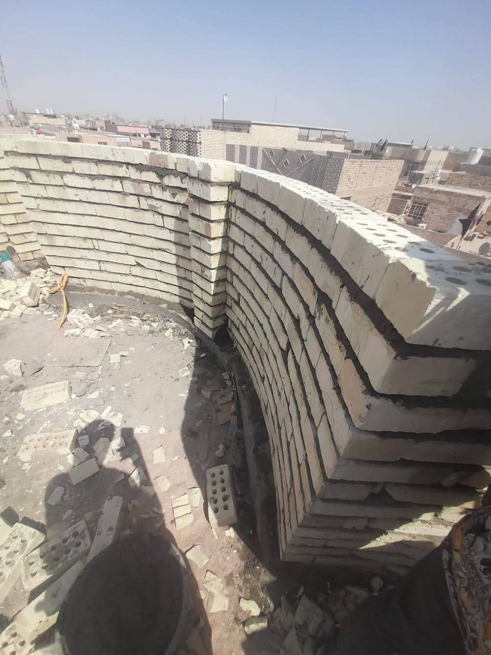 خلفه بناء لبخ تطبيك***********
