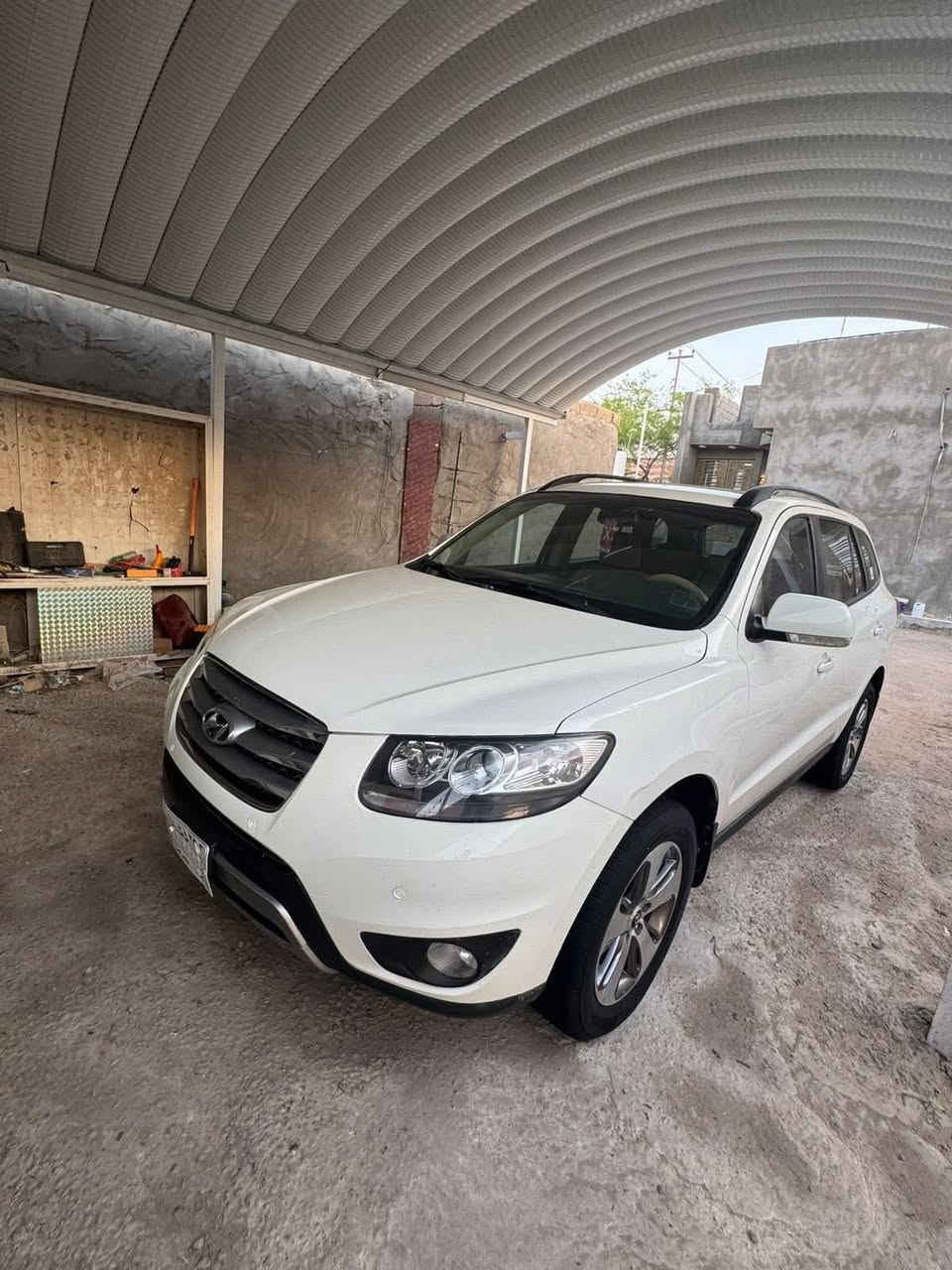 ┊•̣̇ٱلْسَلآإمّ عَلْيّكَمُ وَرَحَمُةٌ ٱلّلـھٌ ༅
سنتافي ٢٠١٢محرك ٢٤٠٠  اربعه سلندر
رقم بغداد  راعيهه بالبصره اقاربي 
وموجوده بالبصره مكفوله. 
٣ قطع تبريد تنته 
تاير جديد محرك صار شهر من شاده بالجيس 
السعر ١٣٧ وبيهه مجال 
***********

