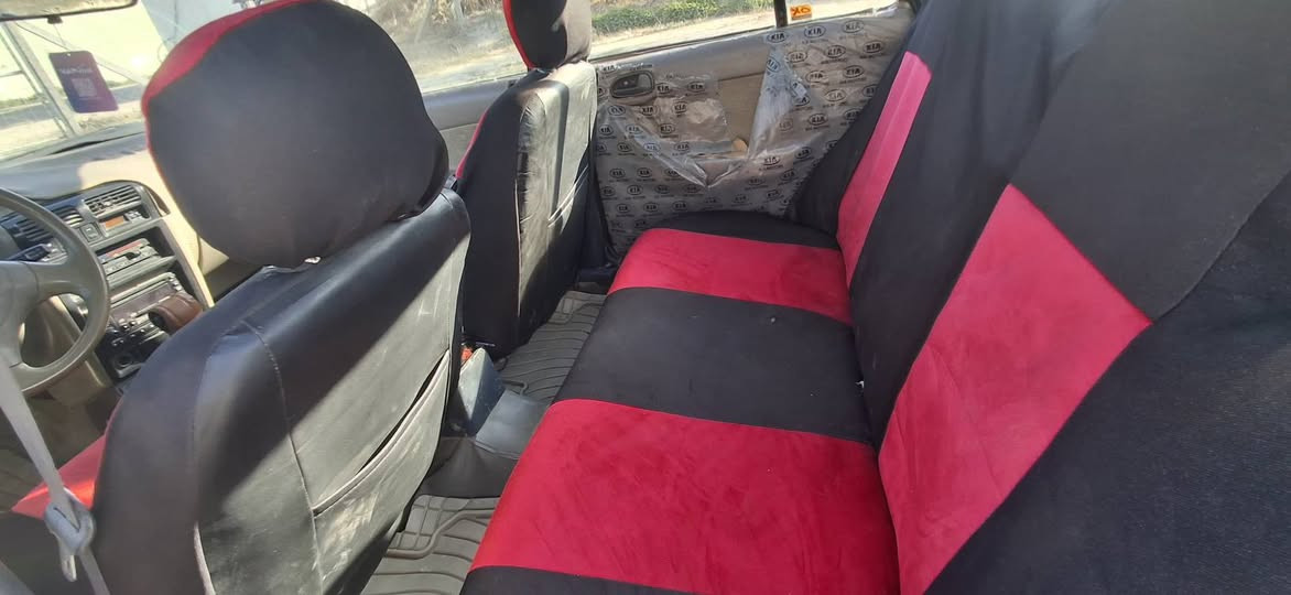 السلام عليكم .سيفيا 93 كير اوتوماتيك للبيع كير ومحرك جديد سيارة نظيفة ترهم نقد او قسط للاستفسار الاتصال على الرقم ***********
