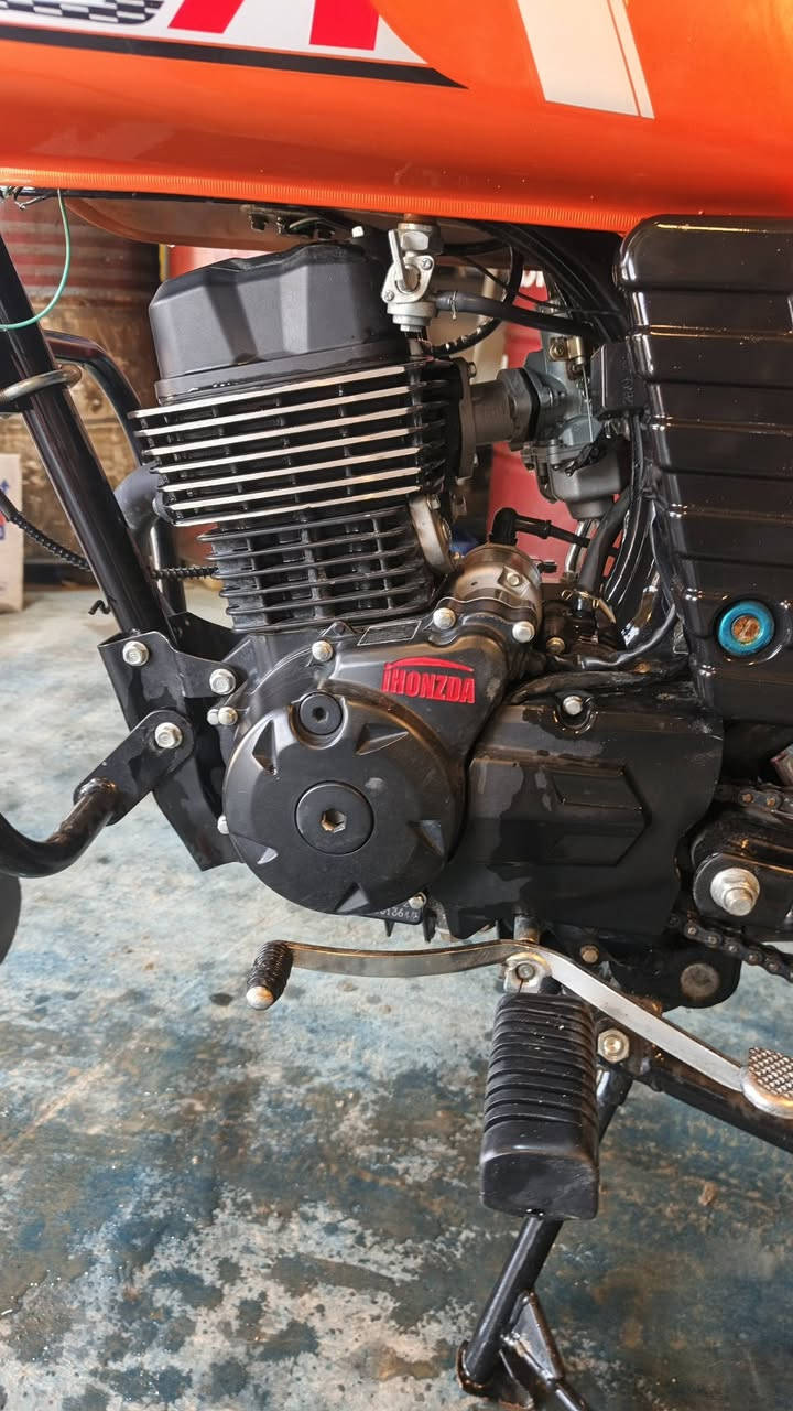 سلام عليكم
دراجه للبيع دايون هونزد موديل 25
أواق سكنر سعرخاص او اتصل
 هـ***********
مكاني بابل حمزه الغربي
