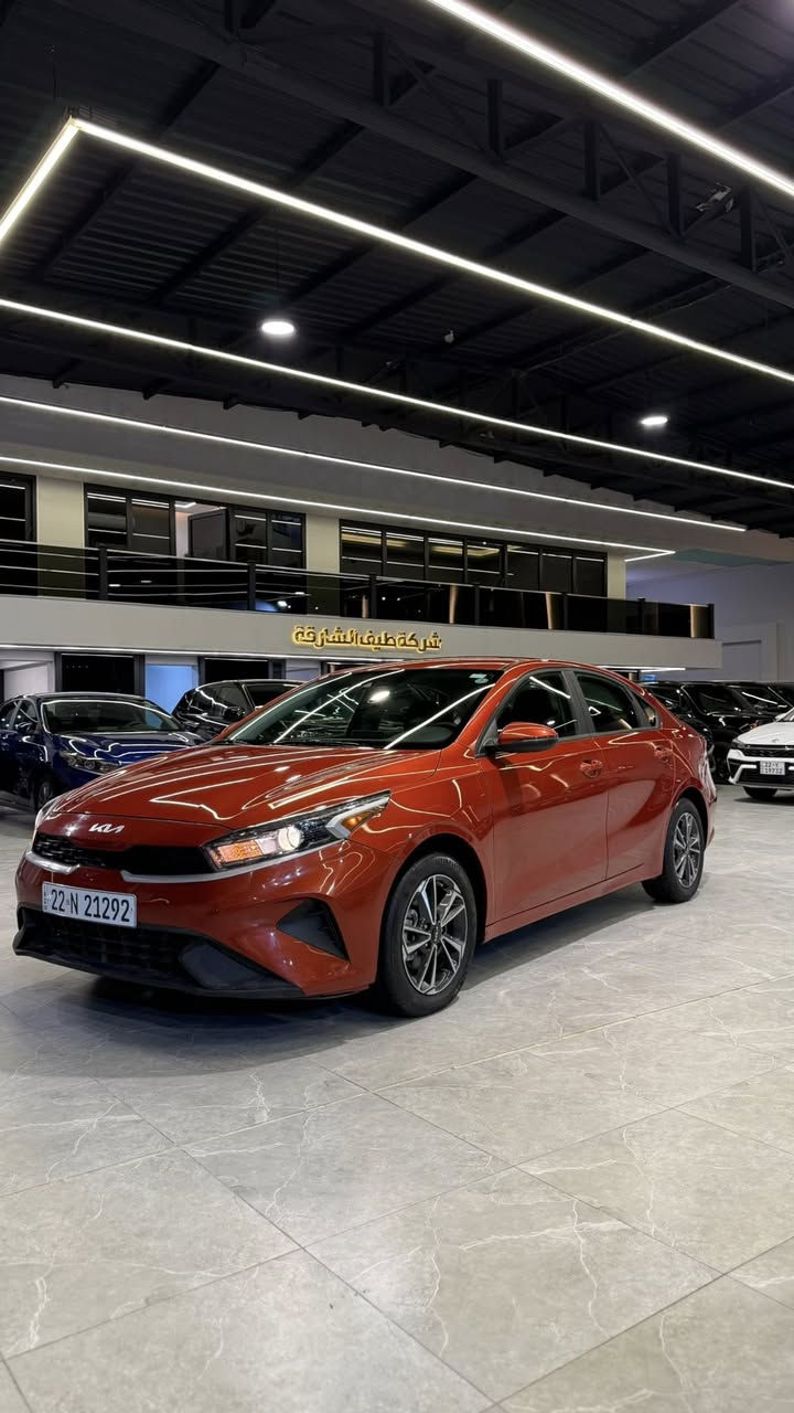 السلام عليكم 
فورتي موديل 2024 فقط بيع
تقريرها بس الدعاميه واكعه طلع بيها باب خلفي صبغ وجاملغ خلفي مبدل بس گفر
السعر 137قفل مرقم اربيل 
***********
