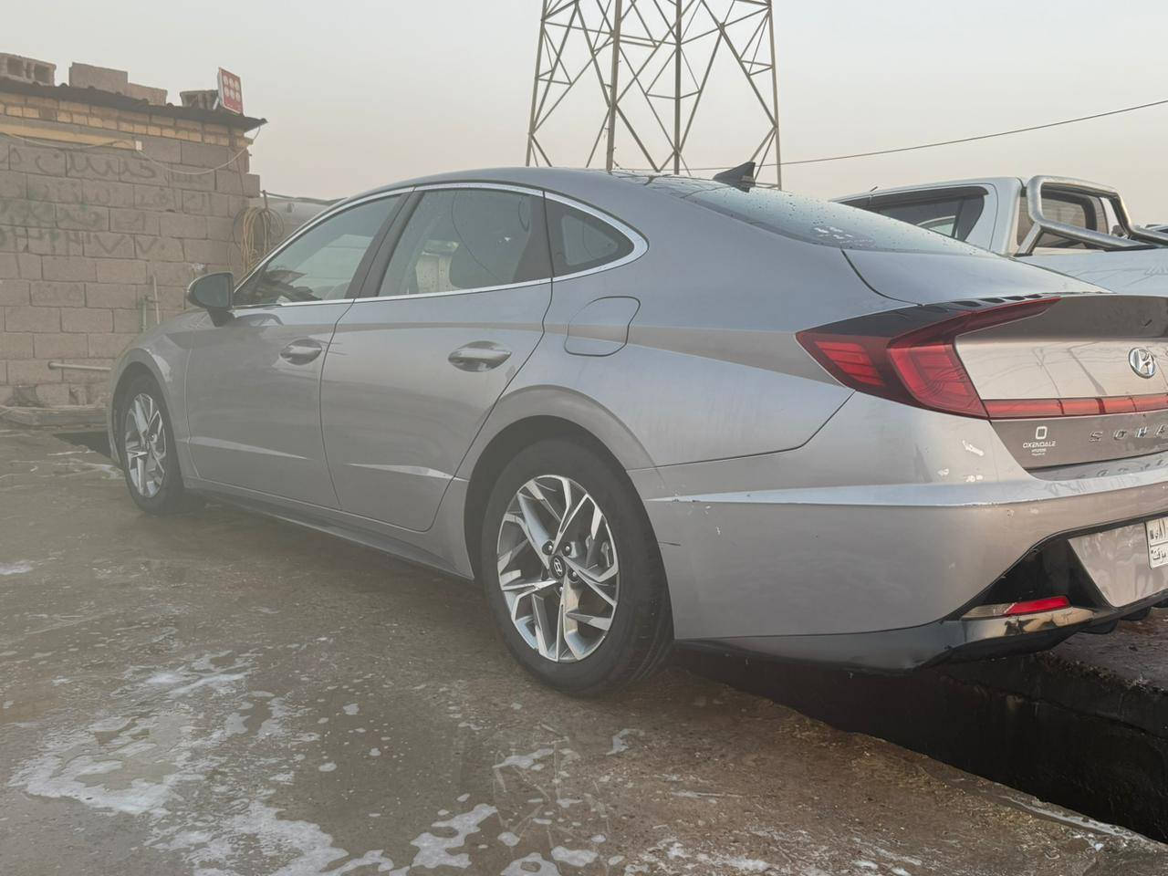 سوناتا موديل 23 لمعرفة الحادث الشاصي منشور مع الصور 
ماشيه 30 ميل حرره بدون رقم السعر 143$
تواصل واتس *********** البصرة, العراق
