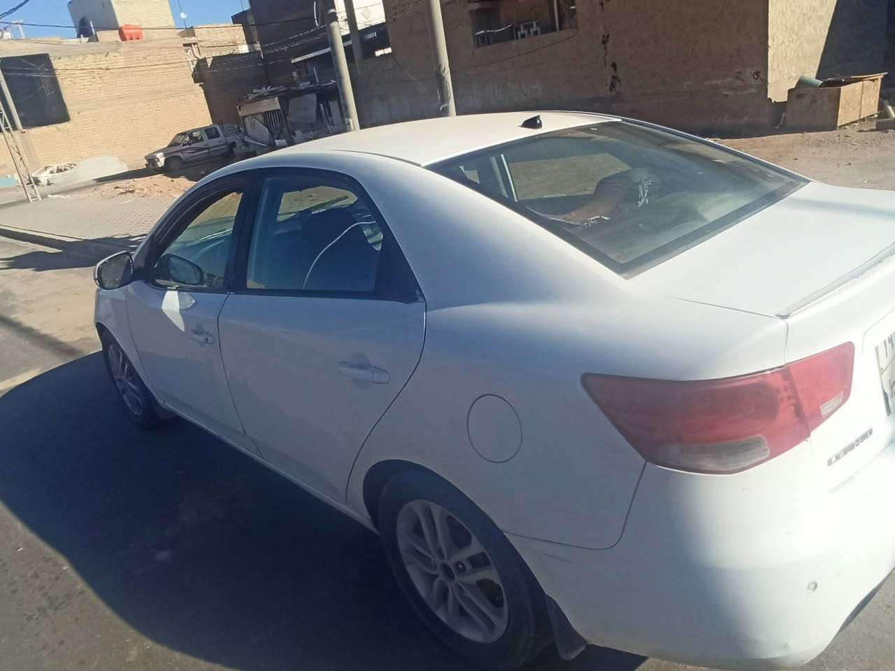 كيا  سيراتو  شماليه 11  نص فول مري  شفط  اشاره  رفيعه حساس  ابلادي تحكم استيرن السياره خير من الله  مال جناي السعر 82 اوبيها مجال لشراي حك الجيه مكاني نجف  ***********
