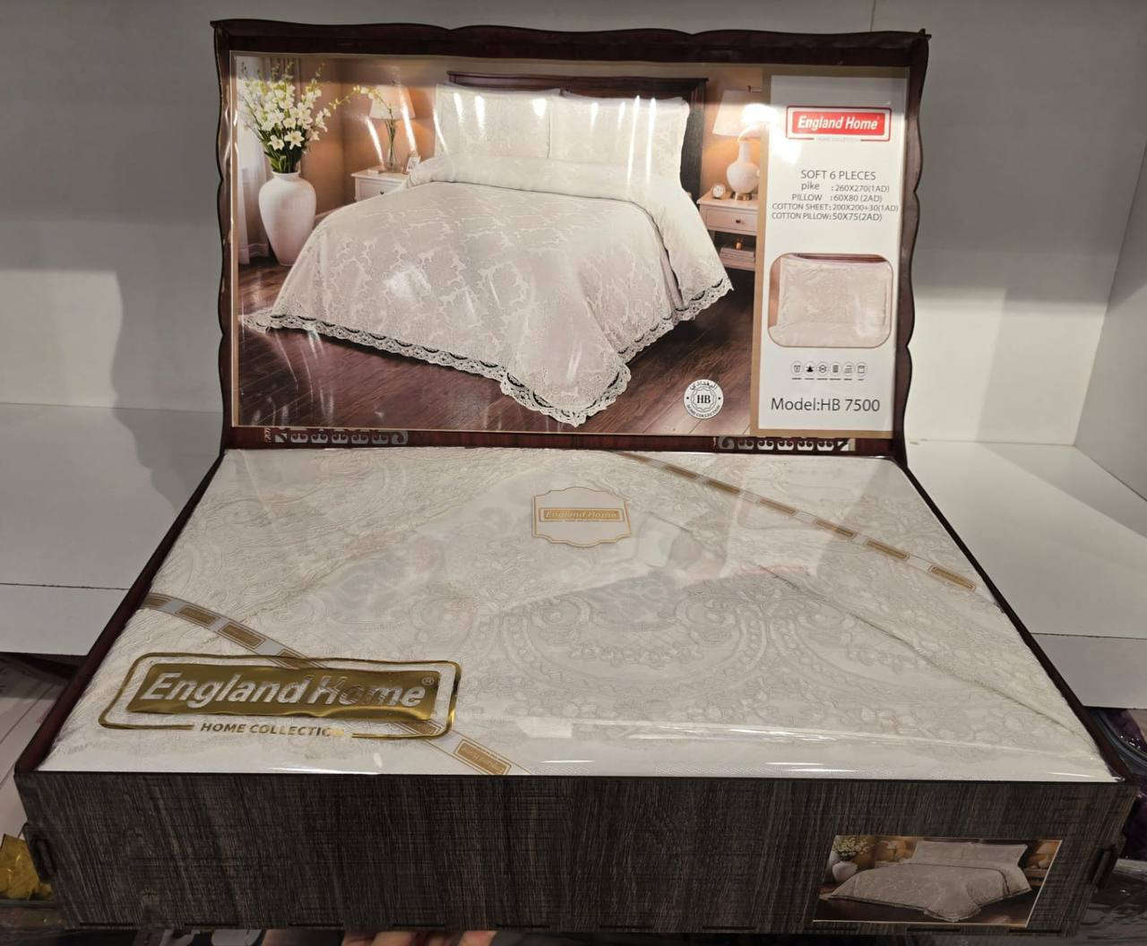 سلام عليكم وصلت فرشه عرس سلم ٦قطع 
قياسات كبير 
تتكون من فرشه 
جرجف ابيض 
وجه مخده ٤ قطع 
سعر ٧٥ الف 
يوجود توصيل 
رقم وتساب 
***********
