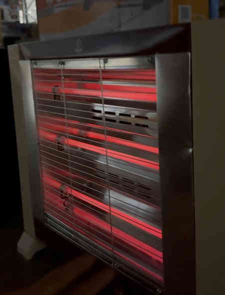 صوبة كهربائية 4 شمعات حجم كبير رقم ***********
