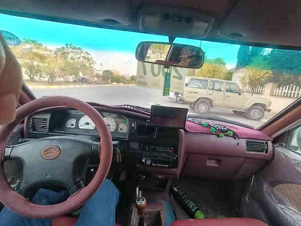 *پیکاپ دێر بۆفرۆشتن 
*مۆدێل 2007 بەخاخ
*یەک پەڵەیەبچووک بۆیاخە
سەنەوی تا2030تازەیەبەناوخۆمانە
*چوارتایەی لۆکم بۆکڕیە
*گێڕومەکینە وئەکسل بەشەرت
*تەبریت ساردوگەرم لەسەرسوویچ
*بەشەرت تەحویلو وەکالە
*مشتەری نیت سەرم مەئێشێنە

*********** شمشمل
