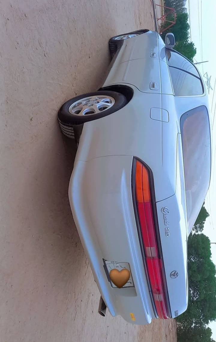 سلام عليكم سياره مارك نفخ مكفوله كص نقل كير محرك تخم تاير سعر 65 وبيها مجال ***********
