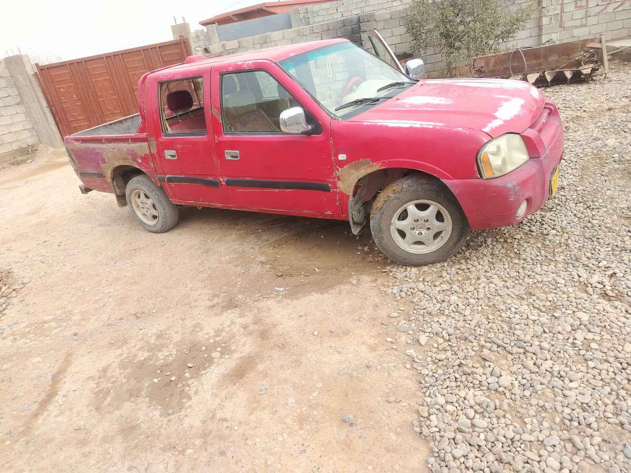السلام عليكم للبيع محرك كير اكسن شاصي شرط تواير جدام جديد وره اخوو الجديد تبريد ثلج 🥶🥶 موديل 2006رقمه فحص. محرك كاز صدر جديد الاستفسار ع رقم ***********.. ملاحضه ترهم مراوس بكيه نفرات بس كون نضيفه بسته هونداي بريجو بس كون نضيفه..
