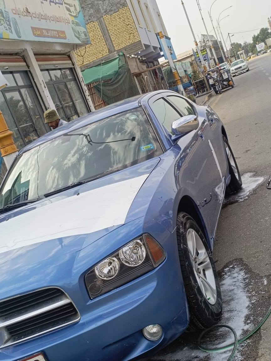 سلام عليكم جارجر موديل 7 فقط بيه جاملغ بنيد  محرك 3500 تخم تاير كير حداديه سياره جديده مال جناي *********** سعرها 93 بيها مجال
