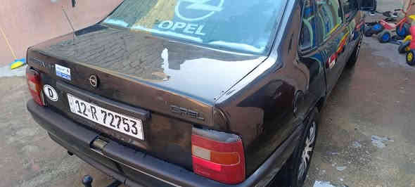 للبيع 
اوبل فكتره موديل 91حجم 16سنويه جديده هزا جديده 
سعر 43استفسار ***********واتساب
