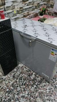 مجمدة • جديدة • استعمال ٥ أشهر