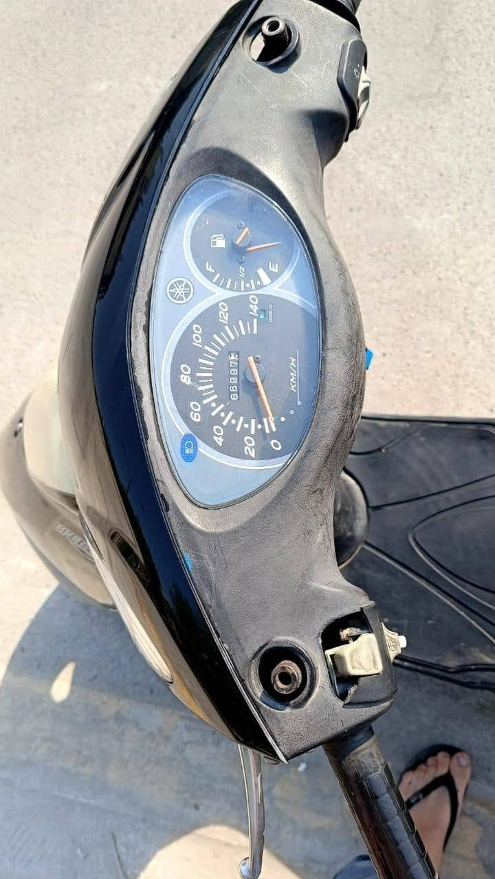 سلام عليكم
دراجه بريز كابريتر دراجه نضيفه مكينه ما مفتوحه كهربائيات شغاله مكاني بغداد مراوس بابريز نوزل 
***********
