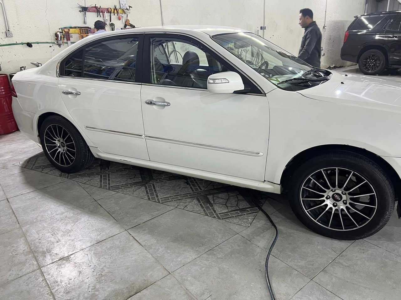 سلام عليكم أوبتيما 2010بانزين دوش 
 فول الفول  بصمه 
دخول جديد سياره بالكارتون 
كصة جنطه وقماره 
ارقام اصليه بغداد الماني 
مكينه كير تبريد شرط 
باتري وتخم تاير جديد 
المكان ناصريه الشموخ 
السعر 53 وكلشي موجود بالسوك 
تًً :: ‭+964 780 019 9044‬


**إذا كنت صاحب هذا الإعلان وتريد حذفه لأي سبب، رجاءا أرسل رسالة إلى الدعم الفني**