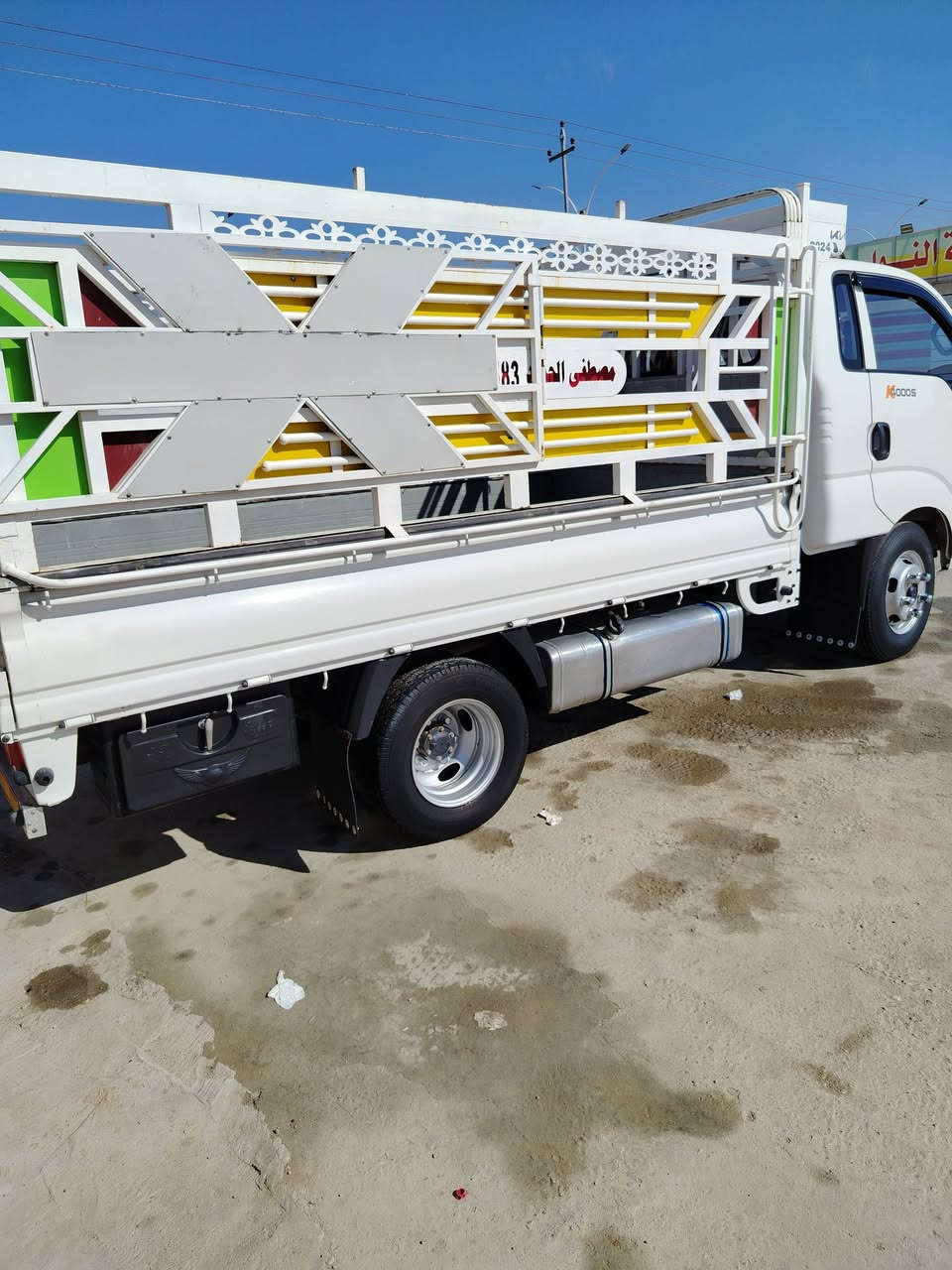 السلام عليكم
كيا فحل 4000 

مديل 21

رقم قادسيه 

تحويره كامل  لايت زنون  

السياره كفاله عامه 

السعر 168وبيه مجال 

***********

***********

 مكان السياره ذي قار الشطره
