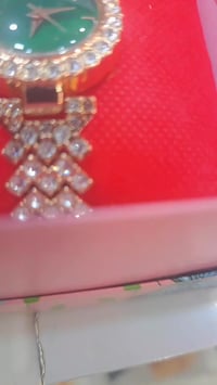 مجمع بركات الصادق • ساعات رجالي نسائي • حي الوائلي