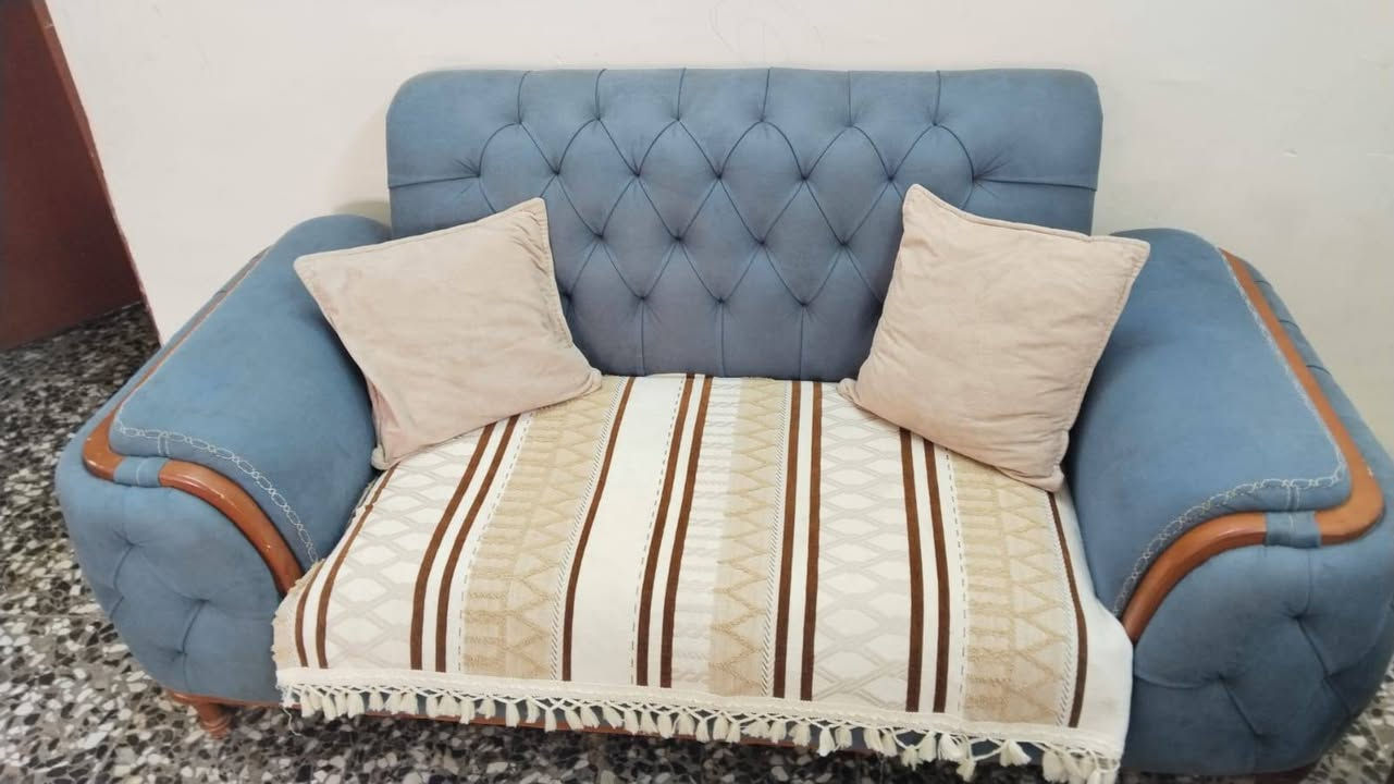 تخم للبيع  10 مقاعد تفصال حطاطه موديل تركي الشغل عراقي مابي اي ضرر اخذته ب750 ابيعه ب550 لغرض الانتقال من البيت مكاني بغداد سويب


**إذا كنت صاحب هذا الإعلان وتريد حذفه لأي سبب، رجاءا أرسل رسالة إلى الدعم الفني**