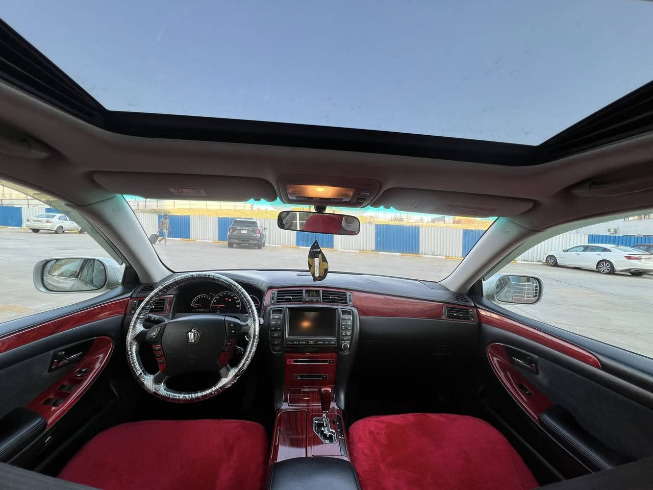 شاینە ١٨٢ بێ دوکەڵ
٢٠٠٥ 
سلایت کوشن شاموا
گێرو مەکینەو هەموو گیانی بە شرت 
سعری ٦٩ محامەلە
موستەری نیت سەرمان مەیەشێنە 
***********
