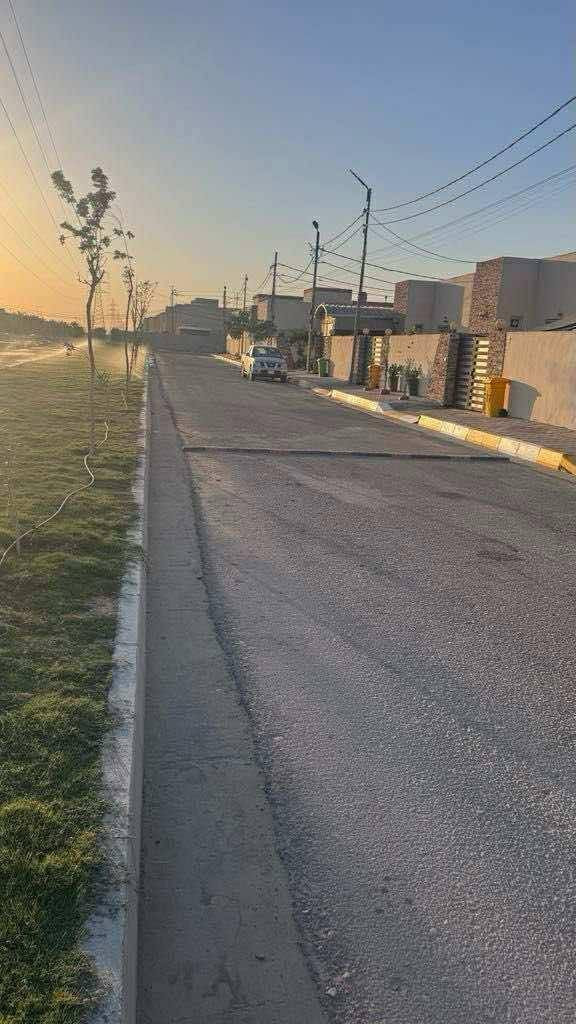 بيت للبيع  المستعجل تم تنزيل السعر مطلوب مبادره 70 في كربلاء مجمع الؤلؤه قرب المستشفى التركي مساحة 200م طابو صرف طابق واحد غرفتين نوم وملحقاته بناء طابوك من حقك تبني طابق ثاني✓ المرحلة الأولى القديمكافة الخدمات متوفرة مع نظام أمني متكامل السعر 110نقد و 70 للمصرف شهريا 438 للاستفسار *********** /*********** نستقبل جميع العروض في مجمع الؤلؤ
