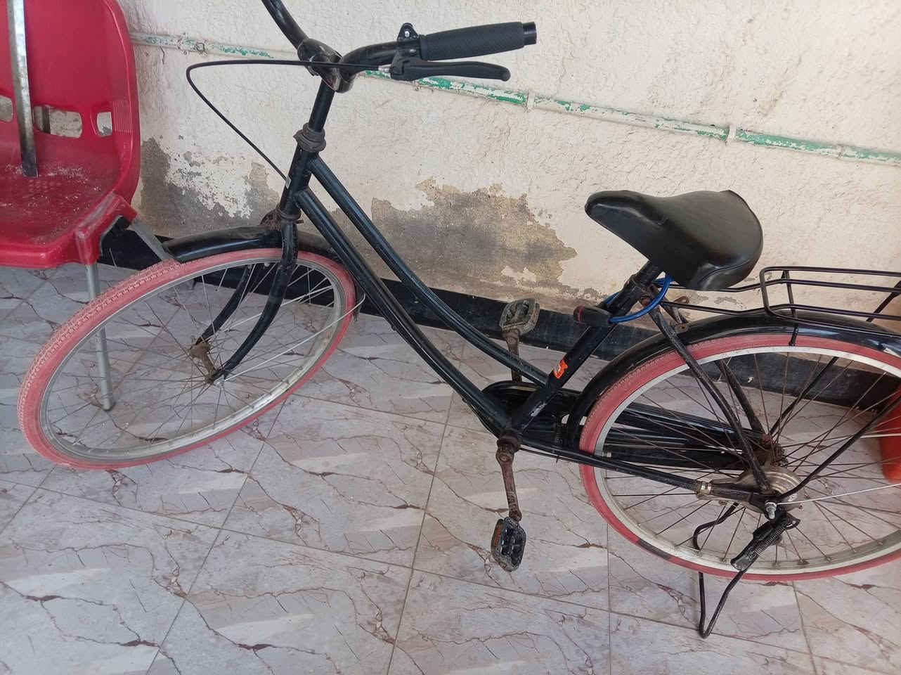 سلام عليكم  بايسكل نضيف للبيع سعره 65وبي مجال الاشراي  ولموشراي لا يراسل


**إذا كنت صاحب هذا الإعلان وتريد حذفه لأي سبب، رجاءا أرسل رسالة إلى الدعم الفني**