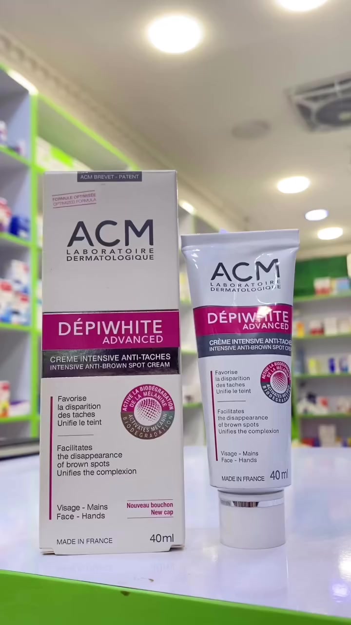 ✨ إذا تعانين من التصبغات والبقع الداكنة… هذا الحل اللي الكل يحچي عنه!

كريم ACM Dépiwhite Advanced
مو بس كريم تفتيح عادي… هذا علاج مخصص يقلل التصبغات بفعالية ويخلي لون البشرة موحّد وأنعم 💖

✔️ يخفف البقع الداكنة (إبط، رقبة، وجه، يدين)
✔️ يساعد على تقليل إنتاج الميلانين (سبب التصبغ)
✔️ يعطي إشراقة ونضارة واضحة من أول أسابيع
✔️ مناسب لمناطق حساسة إذا استخدم بطريقة صحيحة

🌿 تركيبته مدروسة من مختبرات فرنسية، يعني أمان + فعالية بنفس الوقت

💊 صيدلية القمة البيضاء 💊
نهتم بصحتكم وجمالكم بكل التفاصيل 🌿

📍 العنوان:
بسماية – الشارع العام
مجاور فاملي ماركت وأمير أمزون
بالقرب من كولدن هوم

📞 للتواصل:
دايركت 💬 أو على الرقم: ***********

🚚 يوجد توصيل لكل المحافظات
