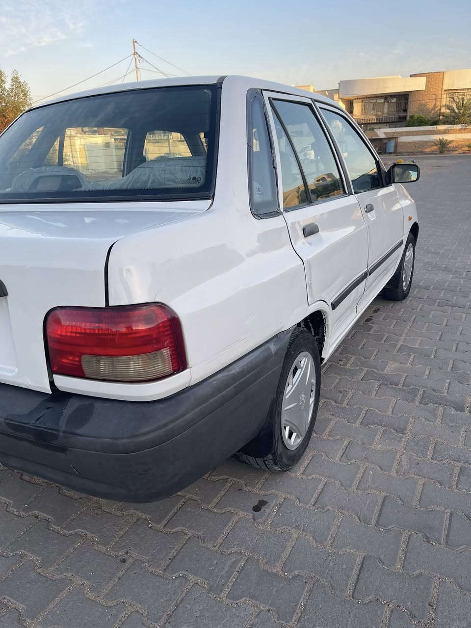 السلام عليكم  سايبا ٢٠١٢

مكينة جديده كير جديد حدادية نظيفه  شواصي حلوات تخم تاير جديد 

سيارة مكفولة من الضربة والصبغ  عدا جاملغ الاماميات اثر خايس ومبدلات 
السيارة جاهزه ،احلى من الصور 

رقم السيارة قادسية راعية بالنجف 

عنواني نجف حي السلام 

السعر٣٤$وبيه مجال 
***********
