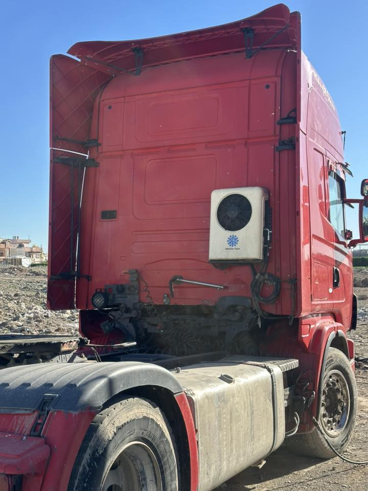 اسكانى موديل ٢٠٠٤
گير عادى
مةكينه V8 480
ريتايدةر
سبليت

سةنةوى تةنكةر دةبل تايه
سةنةوى تا ٢٠٢٨ تازةيه

***********
