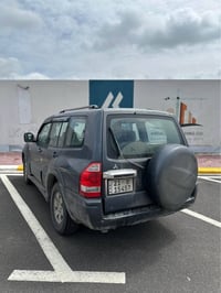 باجيرو ٢٠٠٥ • ٣٠٠٠ ٦ سلندر • اوتوماتيك فور ويل