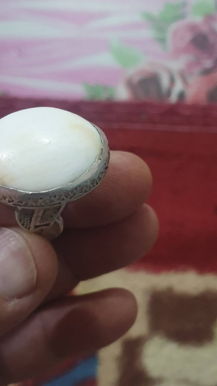 سلام عليكم محبس عطف للبيع تصال على رقم ***********بيع مستعجل
