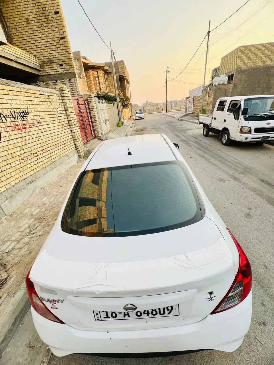 السلام عليكم 
نيسان سني هندي بليته زركه
موصفات السني معرفه 
بسمي تحويل ثاني يوم 
موديل 18 ماشيه 70 سياره خير من الله 
محرك كير مكفولات 
سياره بيه قطعتين صبغ جاملغ وباب عكس السايق 
عنوان واسط الكوت مركز المدينه 
(مكلف بالنشر مامتواجد خاص)
***********
