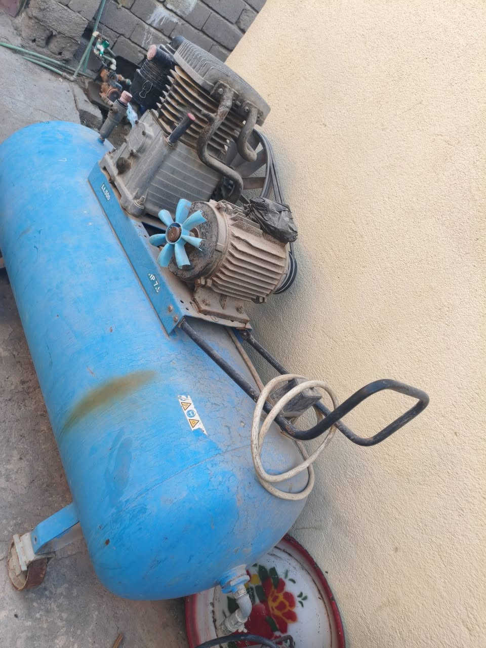 بطل ايطالي ضغط 500كهربائه3فيز
*********** هاذ رقم صاحبه مكلف بل نشر
