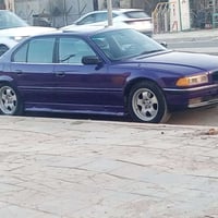 BMW 1997 اصل  اصل 740 عليها مكينة 44....V8 كير تبترونك  3 وضعيات قيادة...